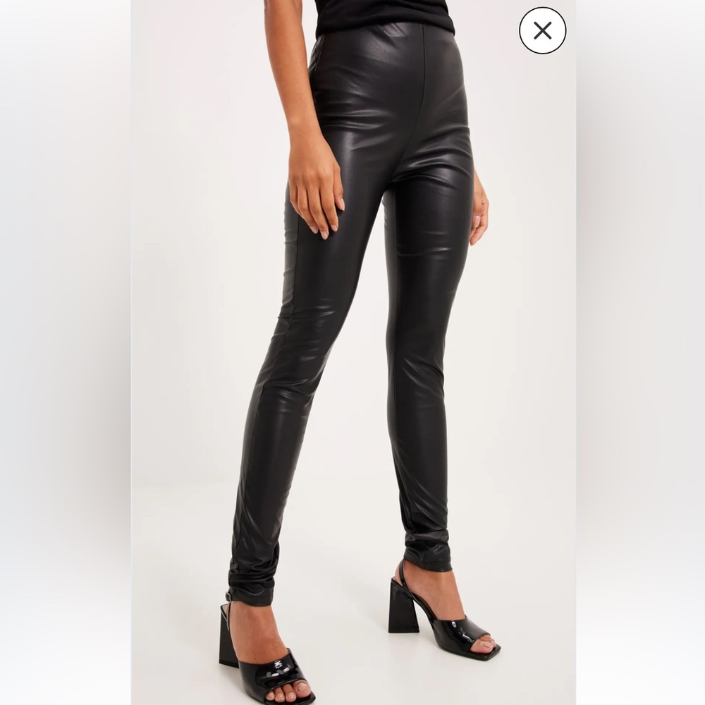 NELLY | Megan faux leather leggings